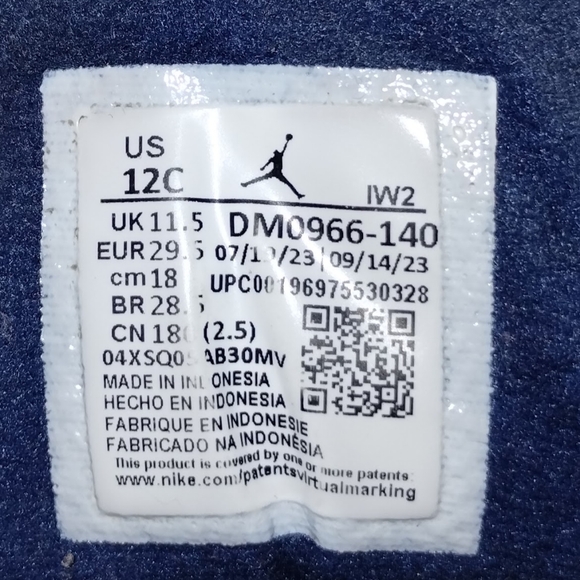 AIR JORDAN 3 RETRO PS "MIDNIGHT NAVY" 2024 (Kid's Size 12C) - Picture 16 of 16